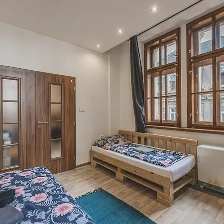 דירה Daviduv Apartman V Centru Mesta