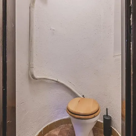 Daviduv Apartman V Centru Mesta דירה *